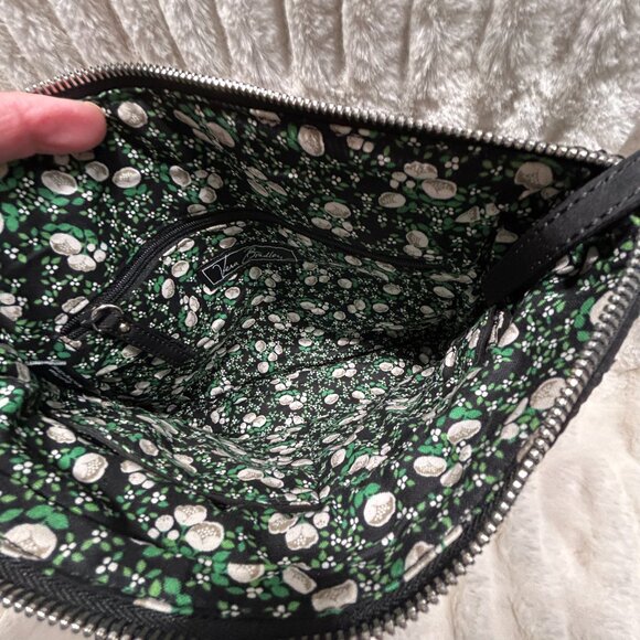 Vera Bradley Crossbody & Matching Wallet Set in Pristine Condition - Picture 4 of 11